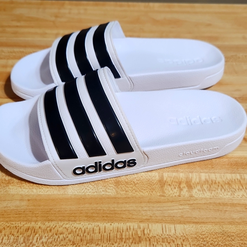 ADIDAS SLIDES - Picture 5 of 7